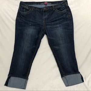 👖Almost Famous jeans👖